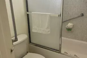 2728 N Garden Dr, Lake Worth, FL 33461 - Photo 21