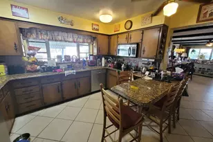 370 SE 14th Ave Ave, Pompano Beach, FL 33060 - Photo 7