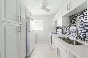 2951 NW 46th Ave, Lauderdale Lakes, FL 33313 - Photo 7