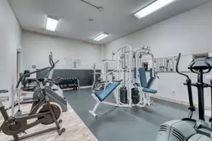 2951 NW 46th Ave, Lauderdale Lakes, FL 33313 - Photo 51