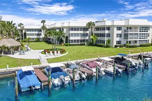 325 Beach Rd, Tequesta, FL 33469 - Photo 57