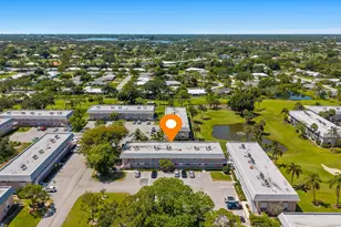 18081 SE Country Club Dr, Jupiter, FL 33469 - Photo 19