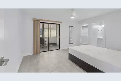 234 Capri E, Delray Beach, FL 33484 - Photo 13
