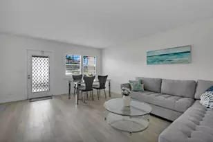 1084 Guildford E, Boca Raton, FL 33434 - Photo 7