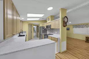 7850 SE Shenandoah Dr, Hobe Sound, FL 33455 - Photo 5