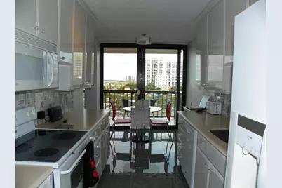 3400 N Ocean Drive #905, Riviera Beach, FL 33404 - Photo 7