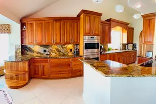 150 Beach Summit Ct, Jupiter, FL 33477 - Photo 9