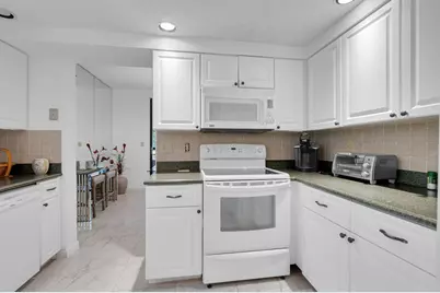 7940 La Mirada Drive, Boca Raton, FL 33433 - Photo 15