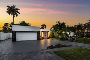 2611 NE 49th St, Lighthouse Point, FL 33064 - Photo 5