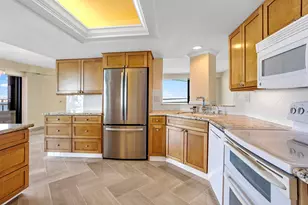 5080 N Ocean Dr, Riviera Beach, FL 33404 - Photo 13