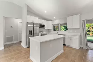 5609 Sunset Blvd, Fort Pierce, FL 34982 - Photo 7