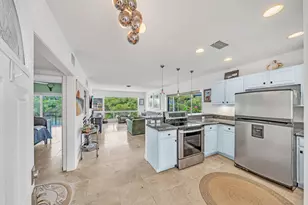 711 NE Harbour Terrace, Boca Raton, FL 33431 - Photo 3