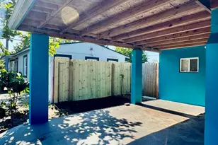 629 Troy Blvd, West Palm Beach, FL 33409 - Photo 3