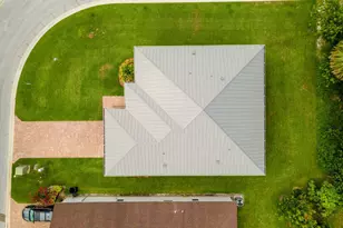 660 NE Moss Rose Pl, Port Saint Lucie, FL 34983 - Photo 31