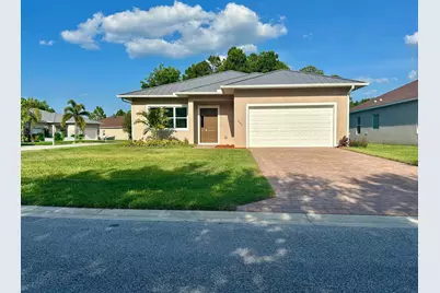 660 NE Moss Rose Place, Port Saint Lucie, FL 34983 - Photo 1