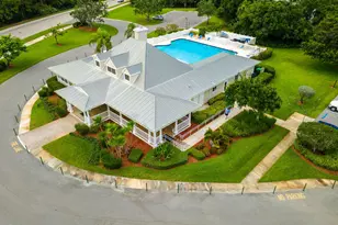 660 NE Moss Rose Pl, Port Saint Lucie, FL 34983 - Photo 37