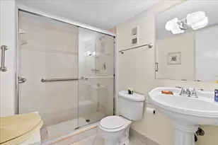 1009 N Ocean Blvd, Pompano Beach, FL 33062 - Photo 17