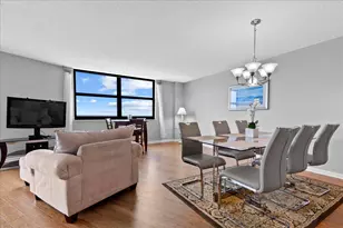 5420 N Ocean Dr, Singer Island, FL 33404 - Photo 11