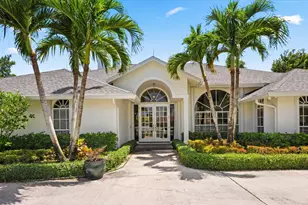 14466 Laurel Trail, Wellington, FL 33414 - Photo 3