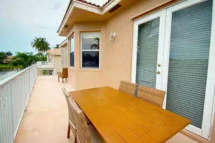 6489 Marbletree Ln, Lake Worth, FL 33467 - Photo 15