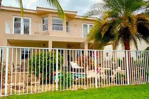 6489 Marbletree Ln, Lake Worth, FL 33467 - Photo 9