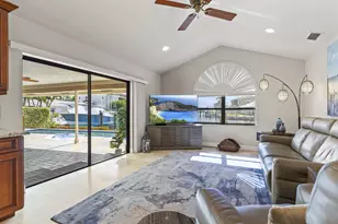 3819 N Ocean Dr, Riviera Beach, FL 33404 - Photo 25