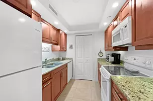 3000 N Ocean Dr, Singer Island, FL 33404 - Photo 3