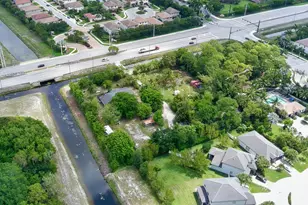 5947 Hypoluxo Rd, Lake Worth, FL 33463 - Photo 11