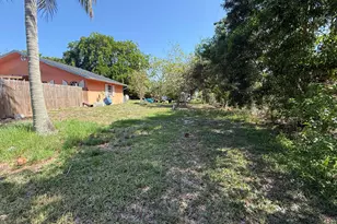 5947 Hypoluxo Rd, Lake Worth, FL 33463 - Photo 39