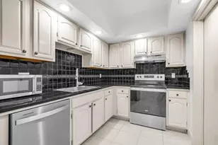 6895 Willow Wood Dr, Boca Raton, FL 33434 - Photo 13