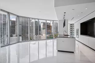 300 Biscayne Blvd Way, Miami, FL 33131 - Photo 1