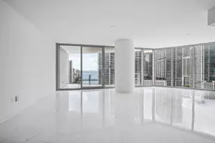 300 Biscayne Blvd Way, Miami, FL 33131 - Photo 9