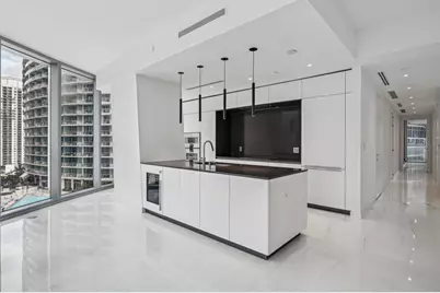 300 Biscayne Blvd Way #1907, Miami, FL 33131 - Photo 13