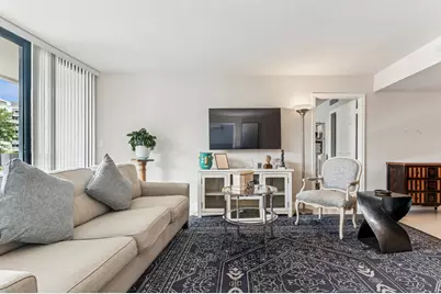 2000 Presidential Way #205, West Palm Beach, FL 33401 - Photo 3