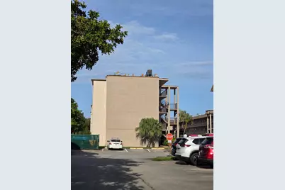 725 Lori Drive #206, Palm Springs, FL 33406 - Photo 13