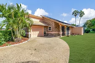 10204 Camelback Ln, Boca Raton, FL 33498 - Photo 9