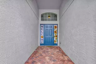 9709 Starboard Dr, Fort Pierce, FL 34945 - Photo 5