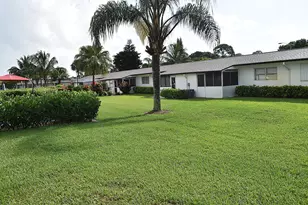 2930 Crosley Dr E, West Palm Beach, FL 33415 - Photo 23