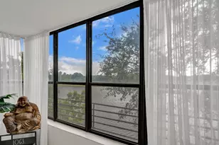 2768 Carambola Cir S, Pompano Beach, FL 33066 - Photo 43