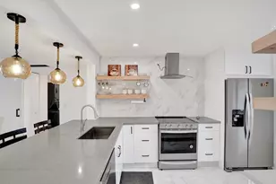 2768 Carambola Cir S, Pompano Beach, FL 33066 - Photo 17