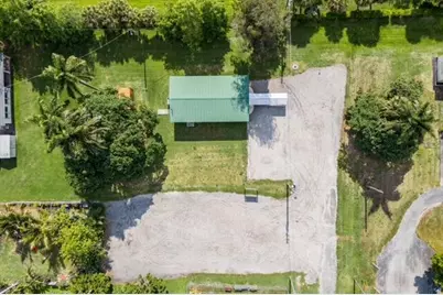 224 NW G Avenue, Belle Glade, FL 33430 - Photo 3