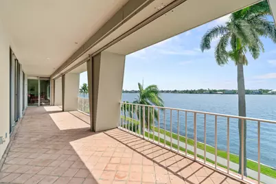 2160 Ibis Isle Road #9, Palm Beach, FL 33480 - Photo 3