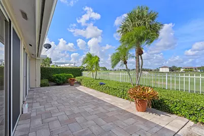 1415 Bear Island Drive, West Palm Beach, FL 33409 - Photo 15