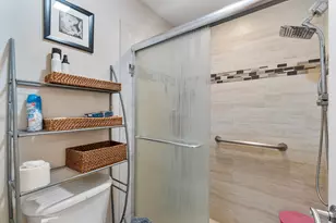 10900 Waterberry Ct, Boca Raton, FL 33498 - Photo 25