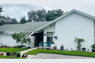 10900 Waterberry Court, Boca Raton, FL 33498 - Photo 3