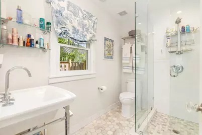 216 Lakeland Drive, West Palm Beach, FL 33405 - Photo 19