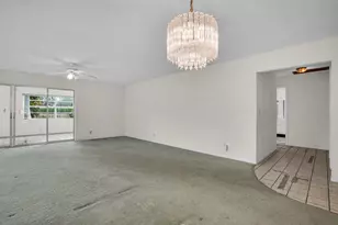 6113 Rainbow Cir, Greenacres, FL 33463 - Photo 7