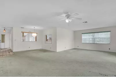 6113 Rainbow Circle, Greenacres, FL 33463 - Photo 9