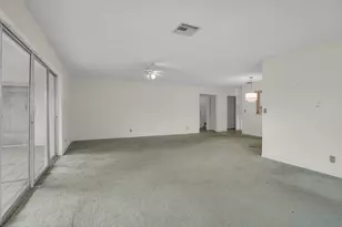6113 Rainbow Cir, Greenacres, FL 33463 - Photo 11