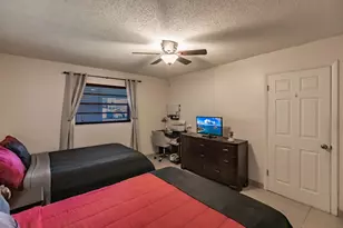 4270 NW 40th St, Fort Lauderdale, FL 33319 - Photo 9